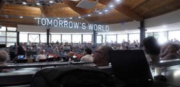 Oglejte si video "ETSI 2019"!